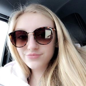 Meet your Posher, Morgan